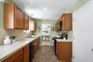 25826 Bryn Mawr Ave, Hayward, CA 94542 - Photo 25