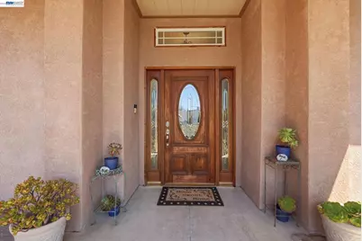 210 Amend Ct, El Sobrante, CA 94803 - Photo 5