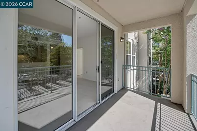 1840 Tice Creek Dr #2205, Walnut Creek, CA 94595 - Photo 17