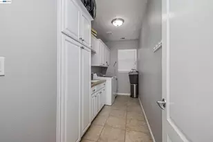 3448 Howard Ct, Visalia, CA 93292 - Photo 19