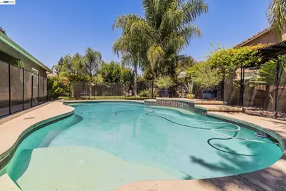 3448 Howard Ct, Visalia, CA 93292 - Photo 33