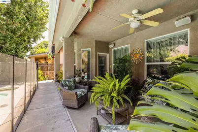 3448 Howard Ct, Visalia, CA 93292 - Photo 35