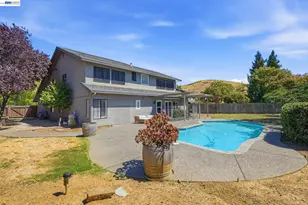 883 Dover Cir, Benicia, CA 94510 - Photo 39