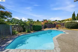 883 Dover Cir, Benicia, CA 94510 - Photo 43