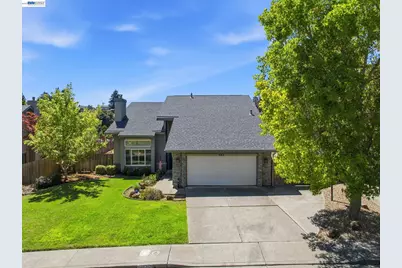 883 Dover Cir, Benicia, CA 94510 - Photo 47
