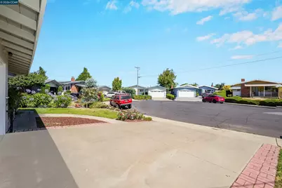 2535 Francis Dr, Pinole, CA 94564 - Photo 5