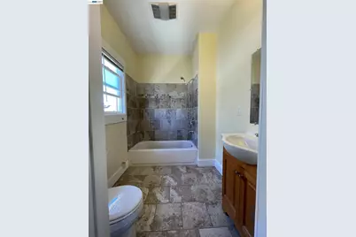 9826 C St, Oakland, CA 94603 - Photo 9