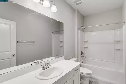 136 Davisco Dr, Oakley, CA 94561 - Photo 33