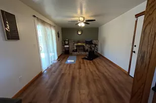 4397 Palo Verde Dr, Pittsburg, CA 94565 - Photo 17