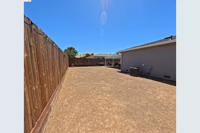 4397 Palo Verde Dr, Pittsburg, CA 94565 - Photo 35