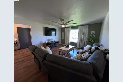 4397 Palo Verde Dr, Pittsburg, CA 94565 - Photo 7