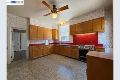 1409 San Antonio Ave, Alameda, CA 94501 - Photo 5