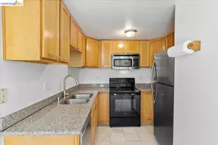 200 Del Luz Ct, Fairfield, CA 94533 - Photo 9