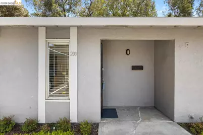 200 Del Luz Ct, Fairfield, CA 94533 - Photo 3