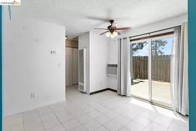 200 Del Luz Ct, Fairfield, CA 94533 - Photo 13