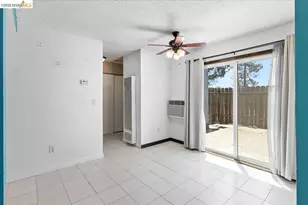 200 Del Luz Ct, Fairfield, CA 94533 - Photo 13