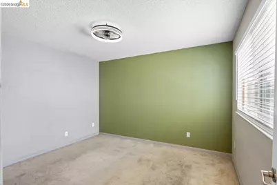 200 Del Luz Ct, Fairfield, CA 94533 - Photo 15