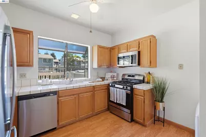 3530 Oakwood Terrace #104, Fremont, CA 94536 - Photo 9