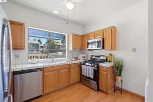 3530 Oakwood Terrace, Fremont, CA 94536 - Photo 9