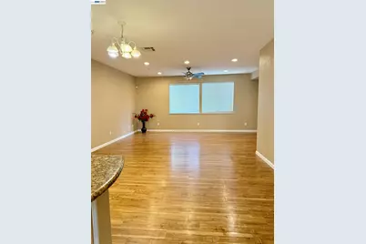 550 Summer Ln, Richmond, CA 94806 - Photo 17
