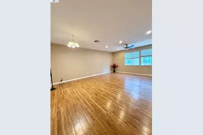 550 Summer Ln, Richmond, CA 94806 - Photo 15