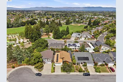 7629 Elderwood Court, Cupertino, CA 95014 - Photo 49