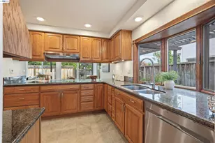 7629 Elderwood Ct, Cupertino, CA 95014 - Photo 13