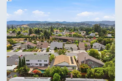 7629 Elderwood Court, Cupertino, CA 95014 - Photo 55