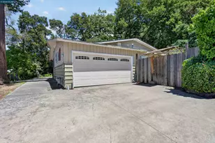 3 Shadow Creek Ln, Orinda, CA 94563 - Photo 7