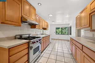 3 Shadow Creek Ln, Orinda, CA 94563 - Photo 19