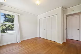 7526 Greenly Dr, Oakland, CA 94605 - Photo 13