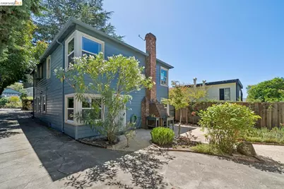 7526 Greenly Dr, Oakland, CA 94605 - Photo 27