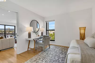 322 Hanover Ave #512, Oakland, CA 94606 - Photo 21
