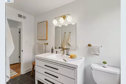 3280 Adams St, Alameda, CA 94501 - Photo 49
