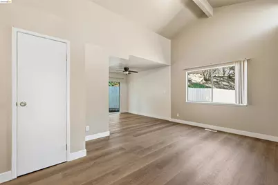 1072 View Dr, Richmond, CA 94803 - Photo 15