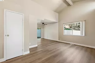1072 View Dr, Richmond, CA 94803 - Photo 15