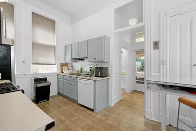2654 Bush St, San Francisco, CA 94115 - Photo 59