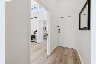7 Embarcadero West #207, Oakland, CA 94607 - Photo 21