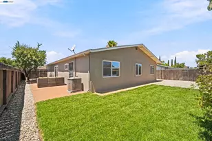 54 Lakeview Dr, Bay Point, CA 94565 - Photo 35