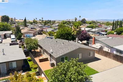 54 Lakeview Drive, Bay Point, CA 94565 - Photo 43
