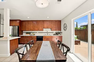 54 Lakeview Dr, Bay Point, CA 94565 - Photo 19