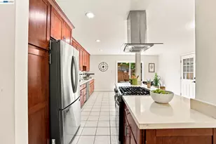 54 Lakeview Dr, Bay Point, CA 94565 - Photo 15