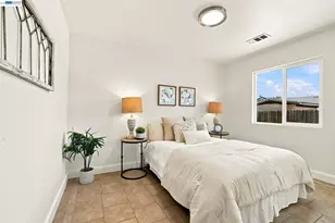 54 Lakeview Dr, Bay Point, CA 94565 - Photo 23