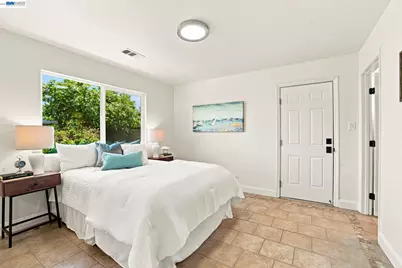 54 Lakeview Drive, Bay Point, CA 94565 - Photo 27