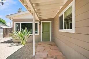 54 Lakeview Dr, Bay Point, CA 94565 - Photo 53