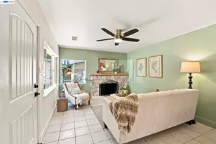 54 Lakeview Dr, Bay Point, CA 94565 - Photo 9
