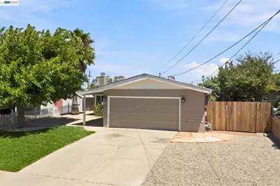 54 Lakeview Drive, Bay Point, CA 94565 - Photo 3