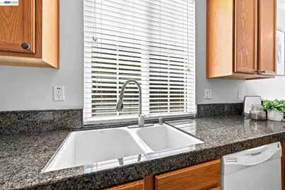 3910 Hidden Grove Ln, Concord, CA 94519 - Photo 15