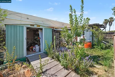 1110 Laurel Ave, Pittsburg, CA 94565 - Photo 17