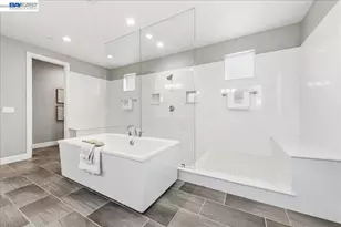 2730 Mount Dana Dr, Dublin, CA 94568 - Photo 23